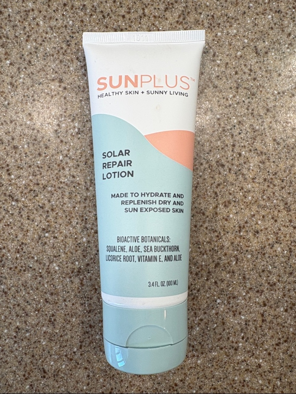 SunPlus Solar Repair Lotion – Light Aqua Hydrating Moisturizer